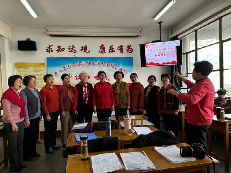 泰山区金秋艺术团：银发初心，归来仍是少年