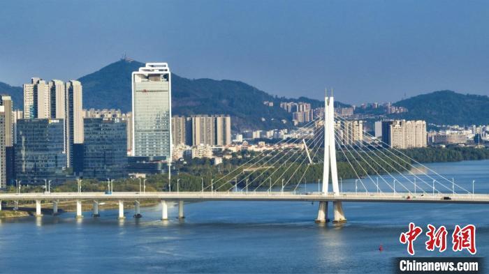 广州南沙推出人才新政揽才 最高奖励达百万元