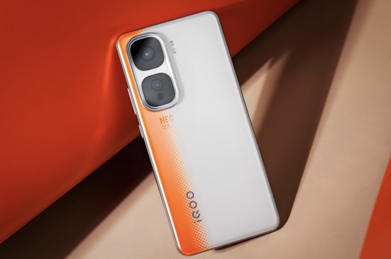 iQOO不甘示弱，天玑9400+512GB突降至2878元，120W+6100mAh