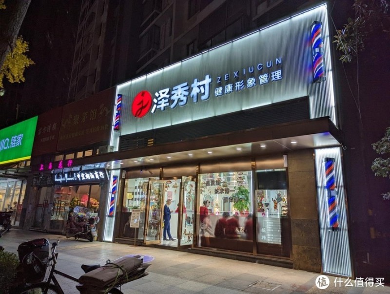 谷歌Pixel 6 Pro手机评测，自研芯片有多强？影像表现很厉害？