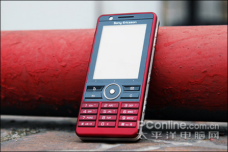 索尼爱立信 G900