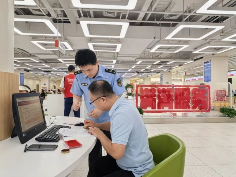 全市首个！丰台办理中央厨房食品经营许可——