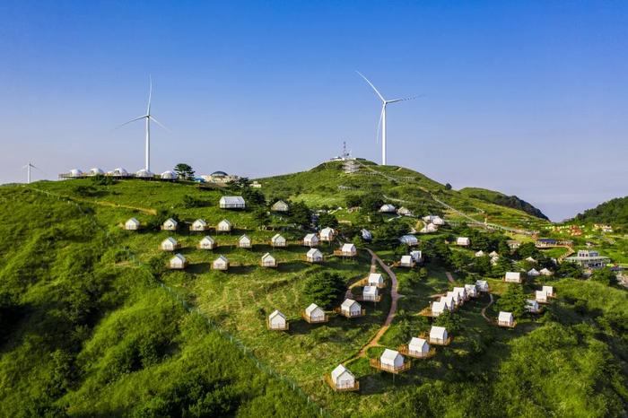 百里荒美景。图源:视觉中国
