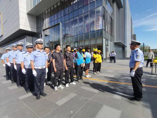 青城交警：守护绿色出行 筑牢安全防线